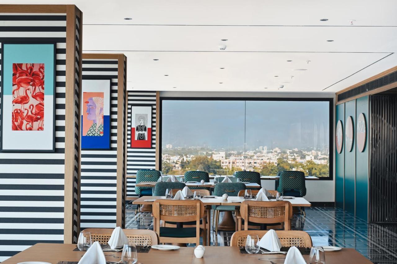 Parallel Hotel Udaipur, A Member Of Radisson Individuals Extérieur photo